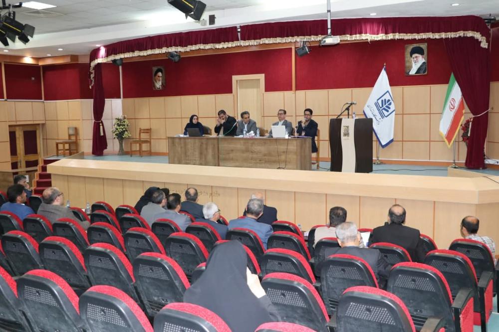 جلسه توجیهی نمایندگان تامالاختیار، دستیاران و مسوولان حفاظت آزمون سراسر استان